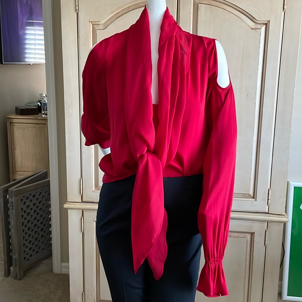 Rachel Zoe Red  Cold Shoulder Blouse Wrap Top Convertible Smocked Cuff Sz 6 NWOT - Picture 15 of 16